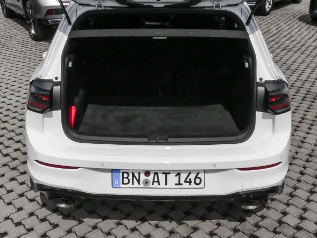 Volkswagen Golf 2.0 TSI GTI