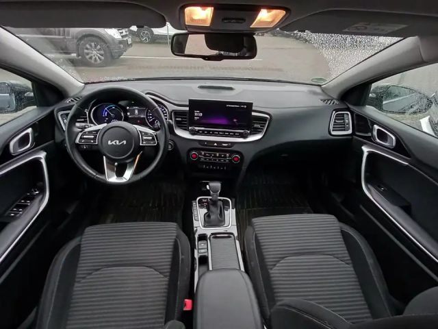 Kia Ceed Hybrid PHEV SportWagon Vision