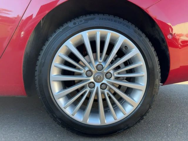 Opel Astra 1.2 Turbo Sports Tourer Turbo