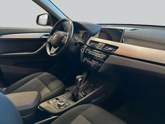 BMW X1 Advantage pakket xDrive25e