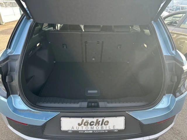 Ford Explorer Premium RWD