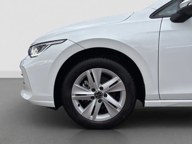 Volkswagen Golf 1.5 TSI Life Variant