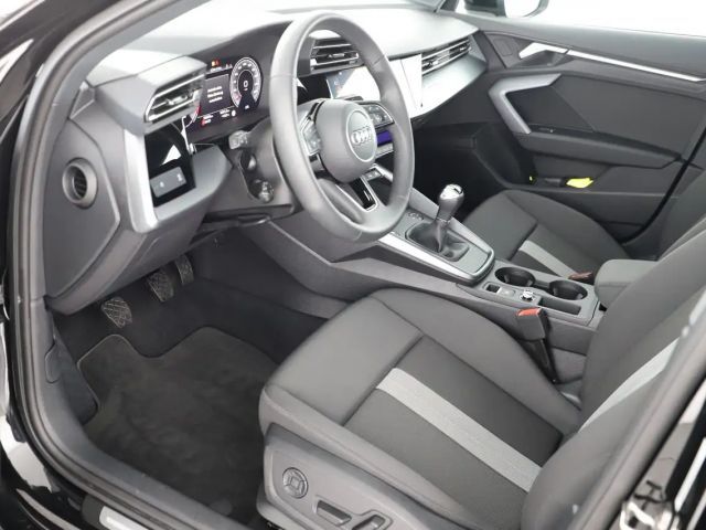 Audi A3 30 TDI Sedan