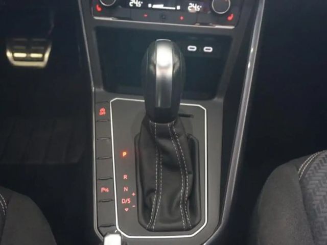 Volkswagen Polo DSG R-Line