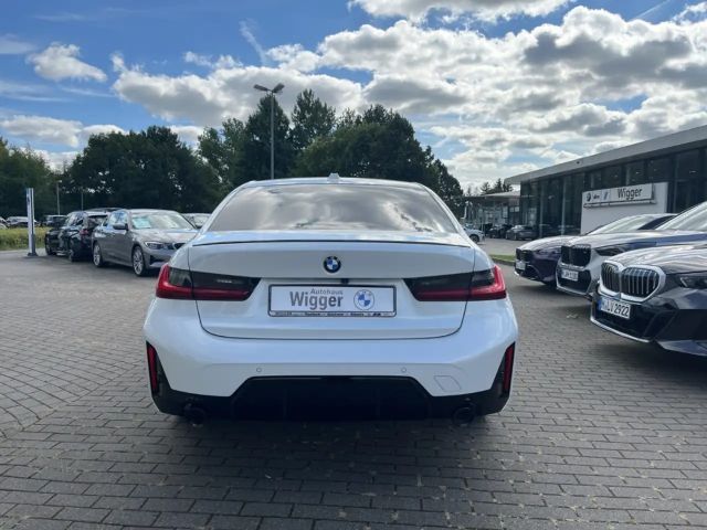 BMW 330 330i M-Sport Sedan xDrive