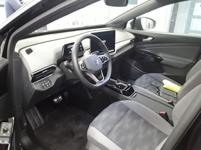 Volkswagen ID.4 IQ.Drive Pure