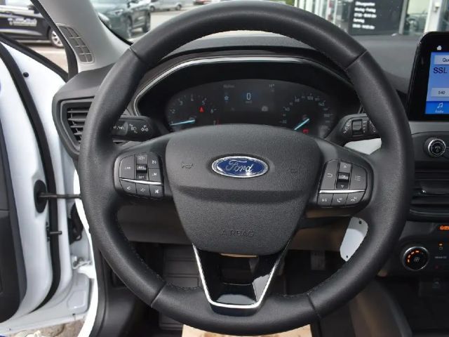 Ford Focus Cool & Connect