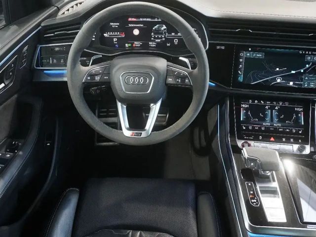 Audi RS Q8 *RS ESSENTIAL -PAKET*UVP 186 Tsd*