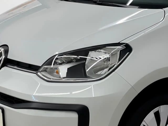 Volkswagen up! 1.0 KLIMA DAB+ ESP ZV ABS GANZJAHRESREIFEN