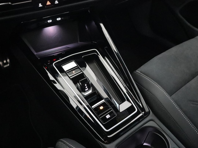 Volkswagen Golf 1.5 eTSI DSG Golf VIII