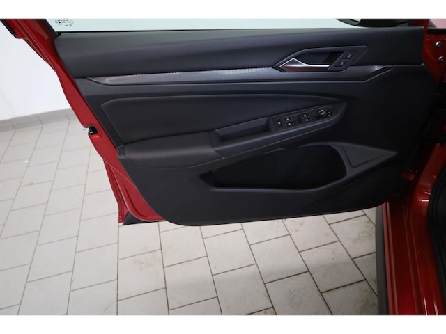 Volkswagen Golf 2.0 TSI DSG