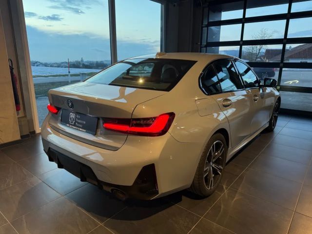 BMW 320 320e M-Sport Sedan