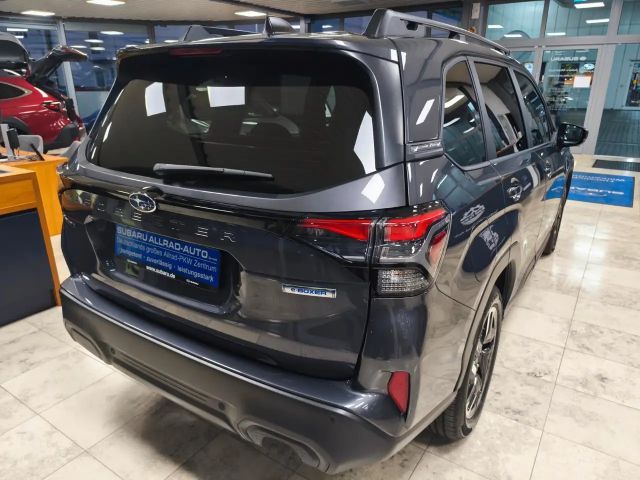 Subaru Forester AWD Exclusive