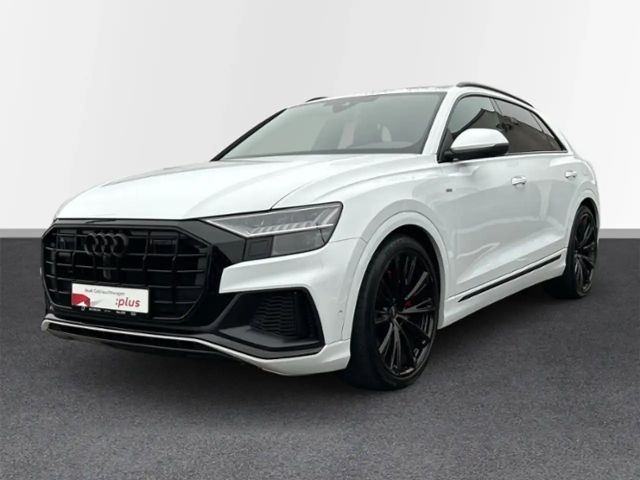 Audi Q8 55 TFSI Hybride Quattro S-Line