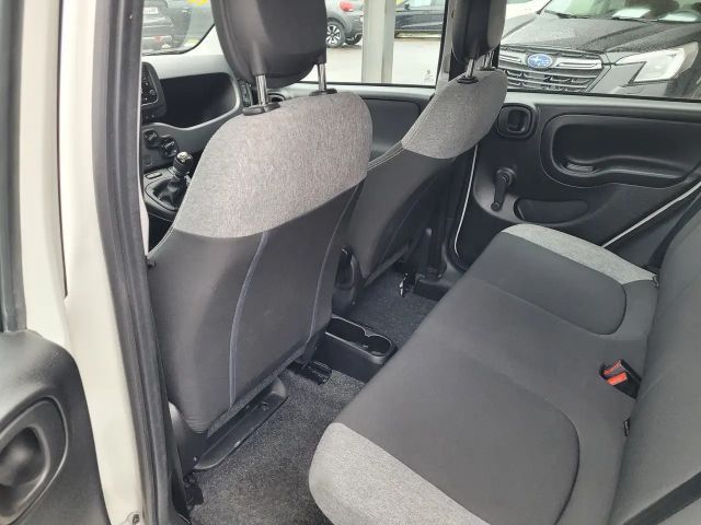 Fiat Panda Base Hybrid 1,0 (sehr gepflegt, 12Monate Garantie)