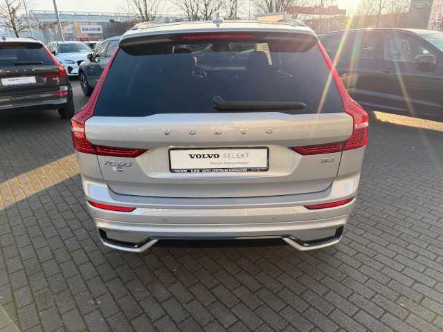 Volvo XC60 Dark Plus