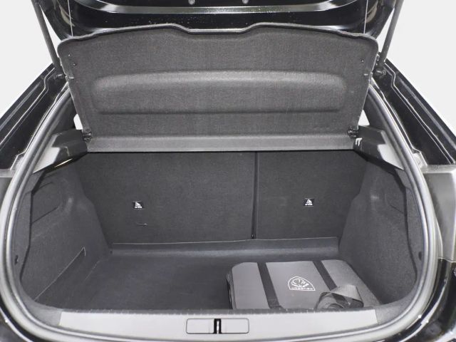 Peugeot E-208 Active Pack