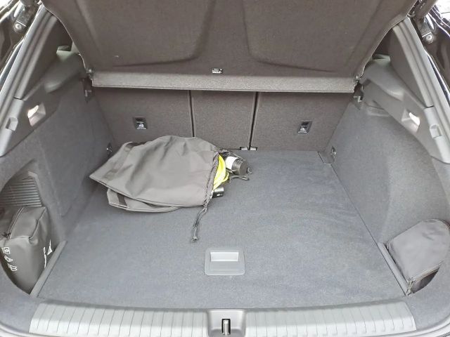 Cupra Terramar 1.5 e-Hybrid VZ