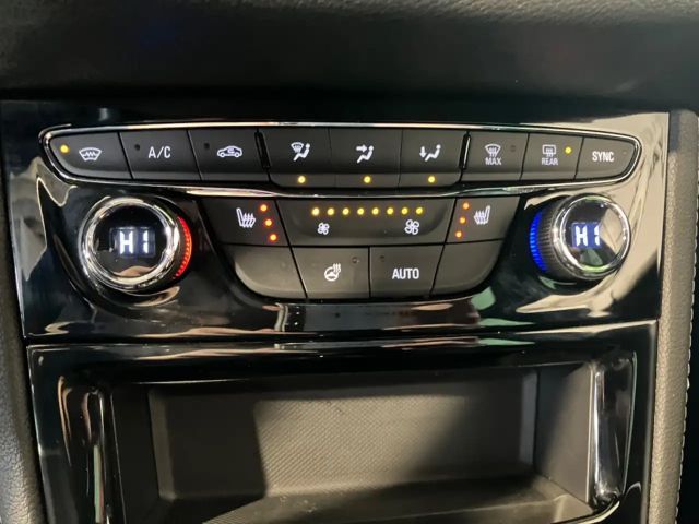 Opel Astra 1.2 Turbo Sports Tourer