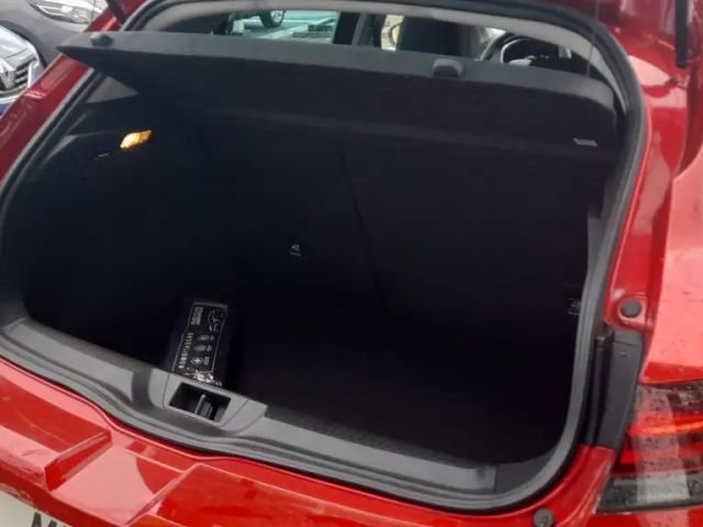 Renault Megane TCe 140 Techno