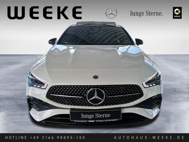 Mercedes-Benz CLA 180 AMG Line Coupé