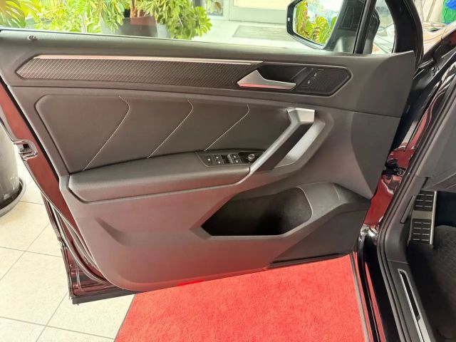 Volkswagen Tiguan 4Motion R-Line