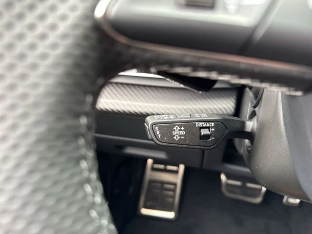 Audi RS Q8 Performance