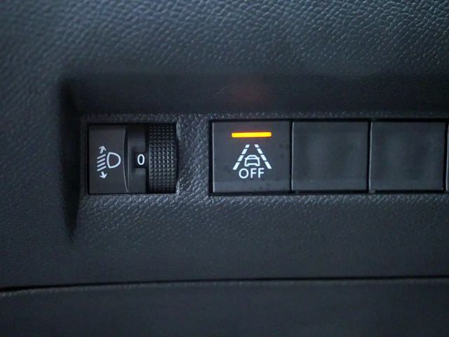 Peugeot E-2008 Allure Pack