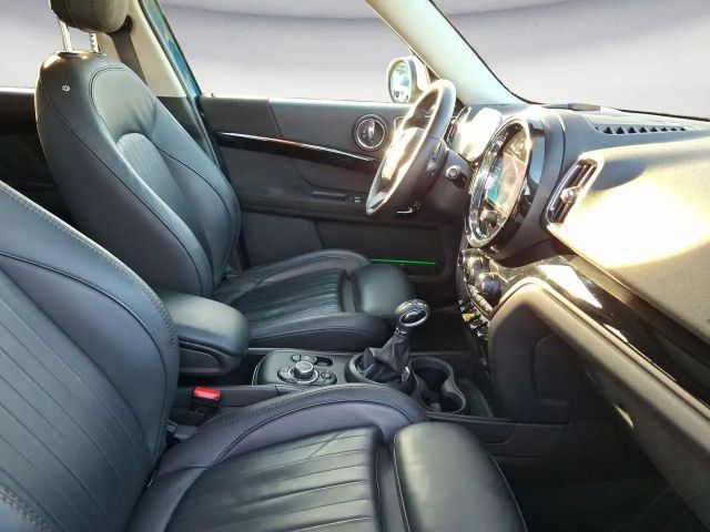 MINI Cooper E All4 SE