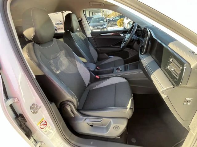 Volkswagen Tiguan 1.5 eTSI DSG