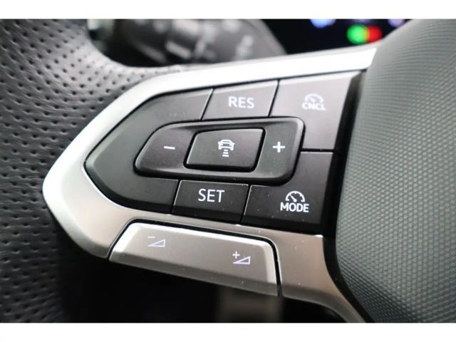 Volkswagen Passat 2.0 TDI R-Line Variant