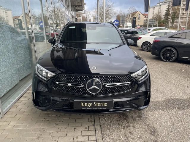 Mercedes-Benz GLC 200 4MATIC AMG Line