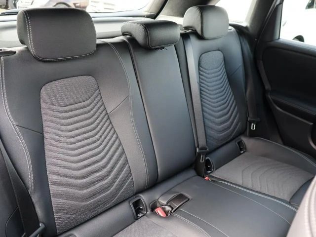 Mercedes-Benz B 200 Progressive