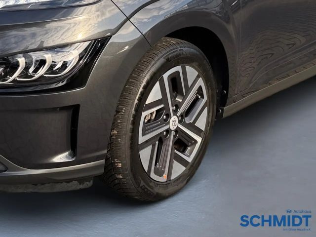 Hyundai Kona 64 kWh Electric Prime