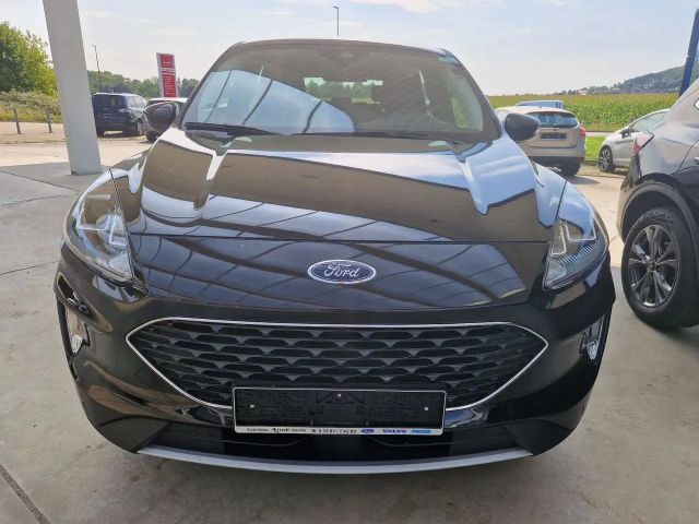 Ford Kuga Cool & Connect