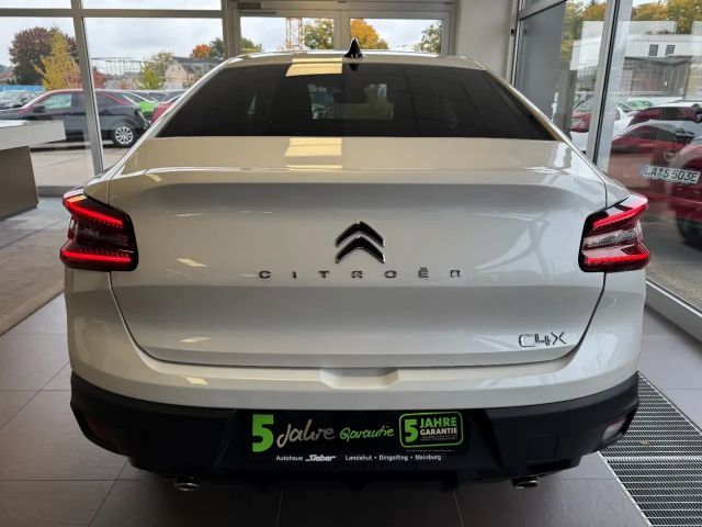 Citroën C4 X Shine