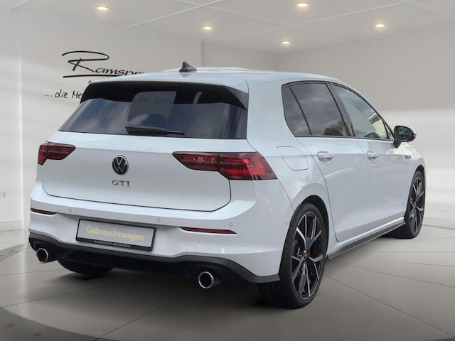 Volkswagen Golf 2.0 TSI GTI