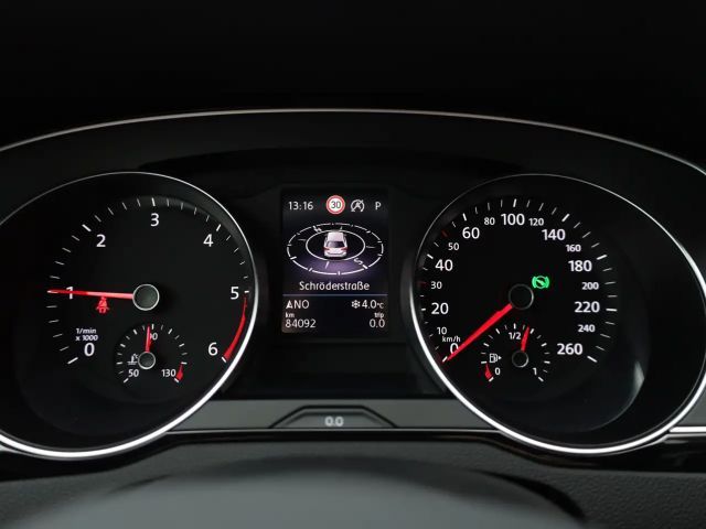 Volkswagen Passat Business Variant