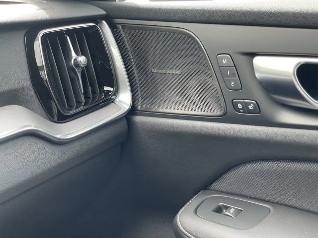 Volvo V60 Dark Geartronic Plus