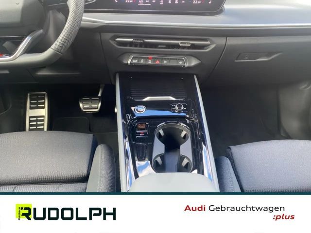 Audi Q3 S-Line S-Tronic