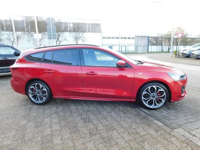 Ford Focus ST Line
