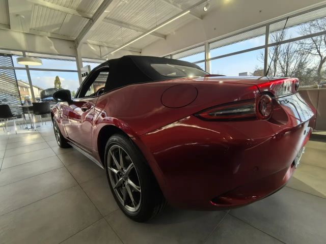 Mazda MX-5 Exclusive-line SkyActiv