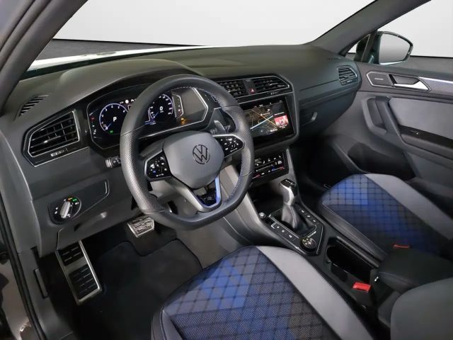 Volkswagen Tiguan 2.0 TSI DSG Style