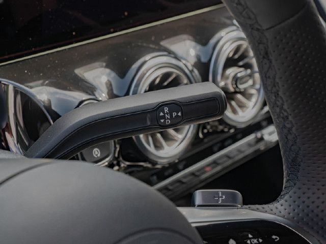 Mercedes-Benz GLA 250 4MATIC