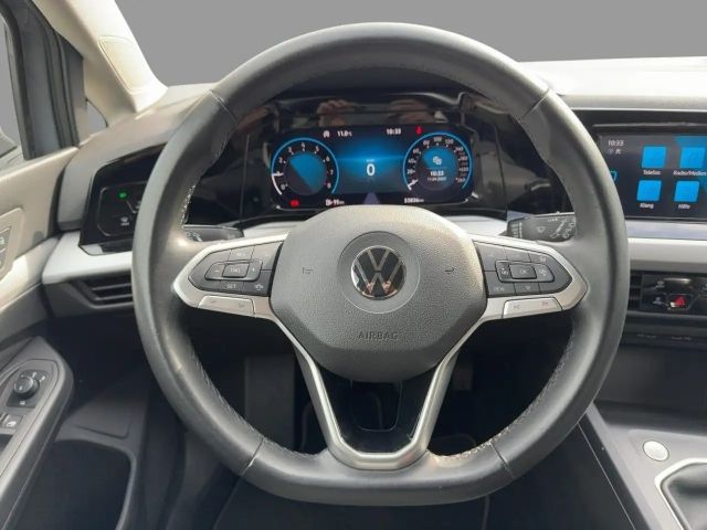 Volkswagen Golf 1.0 TSI Variant