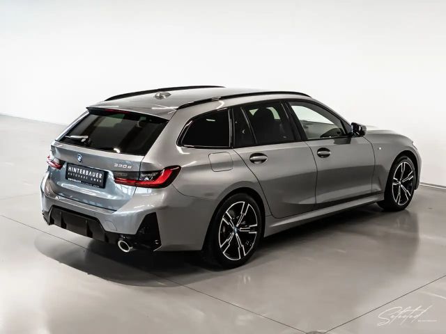BMW 320 320e M-Sport xDrive
