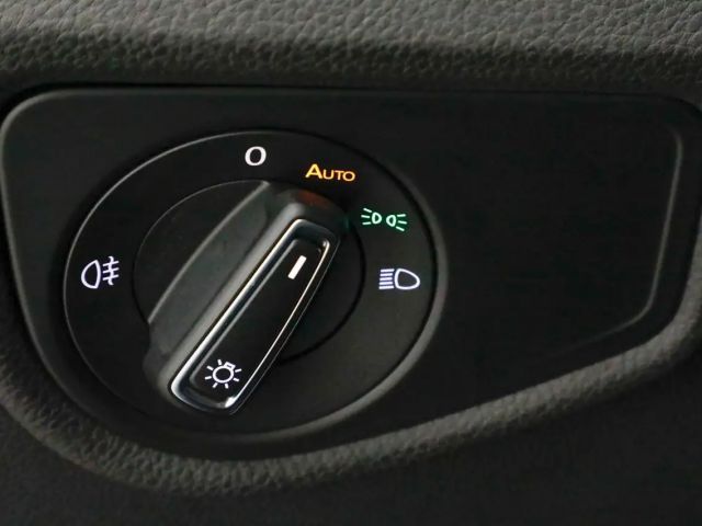 Volkswagen Touran 1.5 TSI DSG