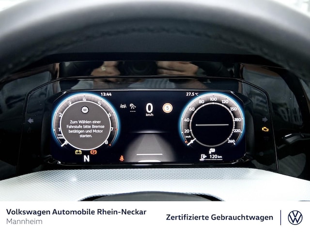 Volkswagen Golf 1.5 eTSI DSG