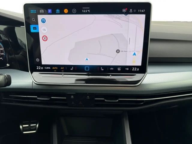 Volkswagen Golf 1.5 eTSI DSG Variant