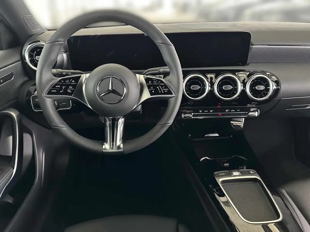 Mercedes-Benz A 180 Progressive